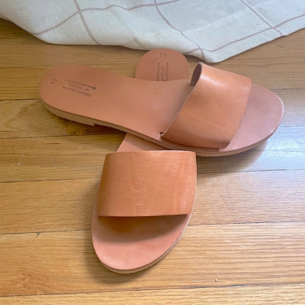 Genuine leather by Nikola Sandals